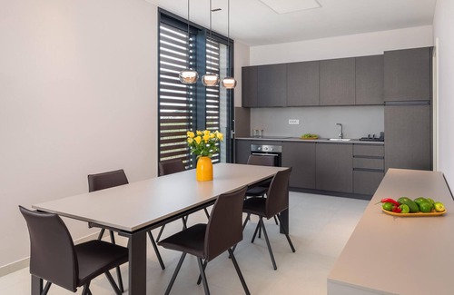 Municipality of Murter Apartment | Lovely apartment in Betina with WiFi