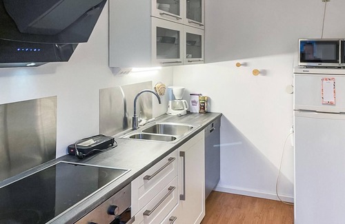 Hyltebruk Apartment | Lovely apartment in Hyltebruk with WiFi