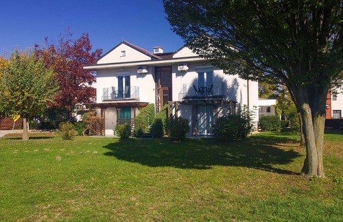 Ptuj Apartment | Lovely Apartment in Ptuj with Golf Course nearby