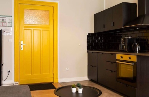 Halensee Apartment | Lovely Apartment in the near of Kudamm