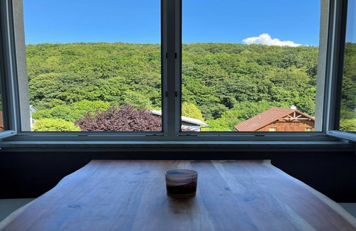 Penzing Apartment | Lovely apartment near Vienna with a private pool