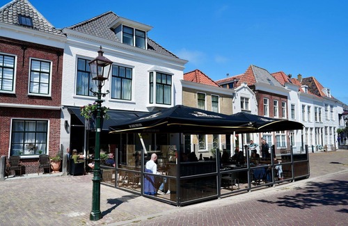Brouwershaven Apartment | Lovely apartment for 2 guests with A/C, WIFI and TV