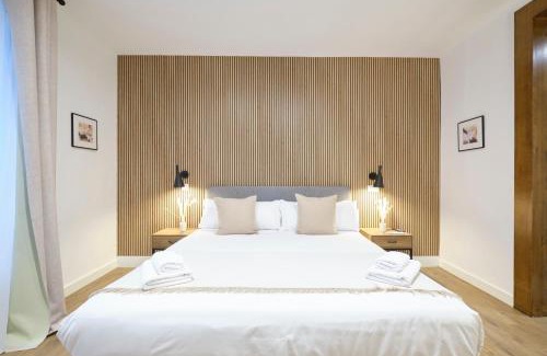 Cortes Apartment | Lovely Apartments - Elegante apartamento en el corazón de la ciudad