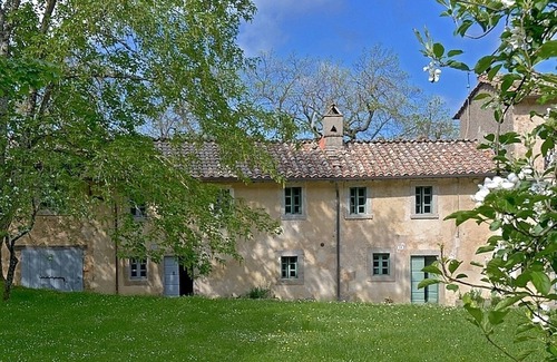 Vivo dʼOrcia House | Lovely Artisan Tuscan Country House Walking Distance to Village - Pool & Wifi