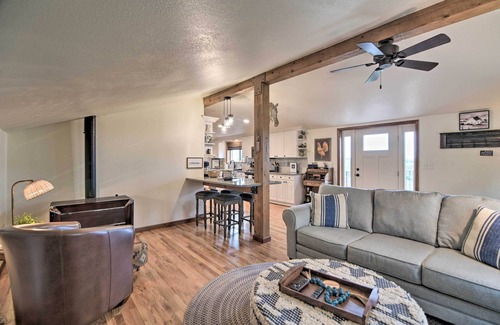 Fort Collins Apartment | Lovely Barn Loft w/Mountain Views on Horse Estate