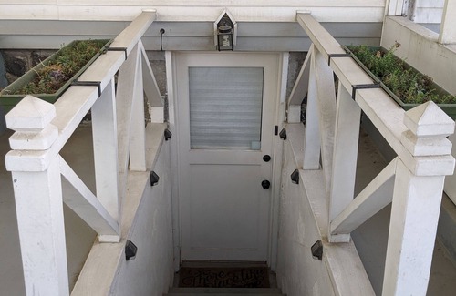 Nampa Apartment | Lovely basement apartment with covered outdoor patio.