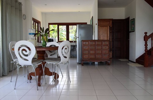 Thong Krut Villa | Lovely beachfront 2 bedroom villa