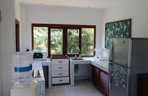 Thong Krut Villa | Lovely beachfront 2 bedroom villa