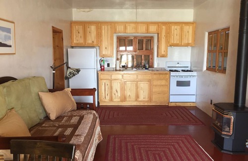 Truchas House | Lovely Casita with Beautiful Views & Northern New Mexico Serenity