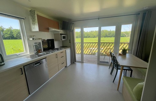 Schoonloo House | Lovely chalet in Schoonloo with patio