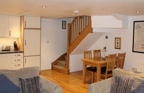 Chittlehampton Cottage | Lovely cottage on the beautiful village square of Chittlehampton