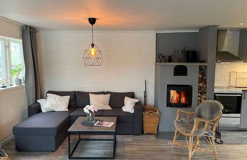Bankeryd House | Lovely cottage in Bankeryd with a panoramic view of the lake | SE07027