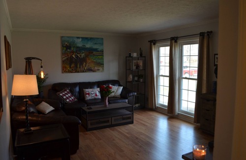 Woodland Hills House | Lovely Derby Home on a Quiet Street!