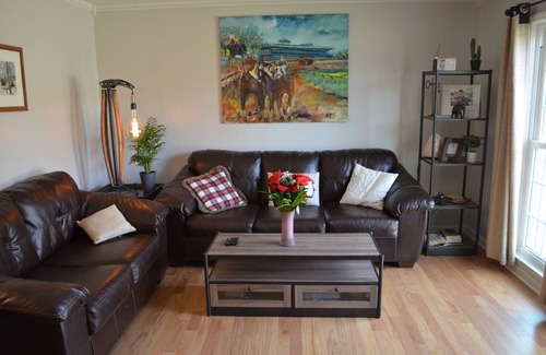 Woodland Hills House | Lovely Derby Home on a Quiet Street!