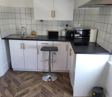 Stone Apartment | Lovely double room in a flat