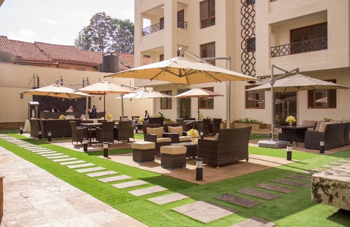 Lavington Apartment | Lovely entire 1 bedroom apartment in Kileleshwa/Kilimani - Moon Valley Apartment