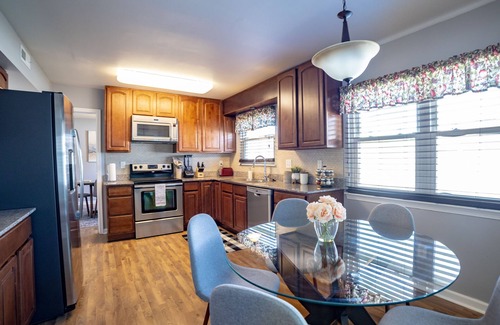 Northwest House | Lovely Family Friendly Home close to Town Center