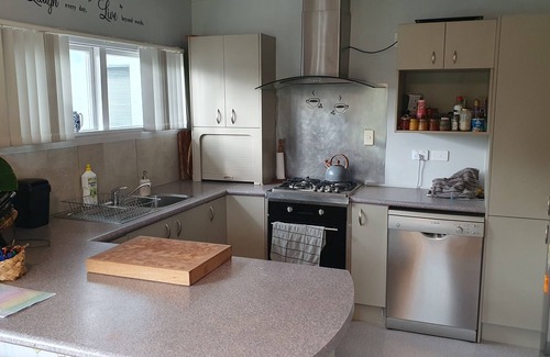 Motueka House | Lovely Family Home in Motueka