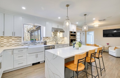 Highland House | Lovely Highland Home w/Pool & Hot Tub!