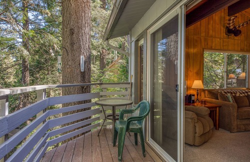 Arrowhead Villas Cabin | Lovely Hillside Retreat w/Fireplace & Furnished Deck - Near Sky Park