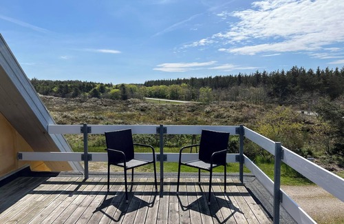 Frostrup House | Lovely holiday home with 2 bathrooms, close to the North Sea.