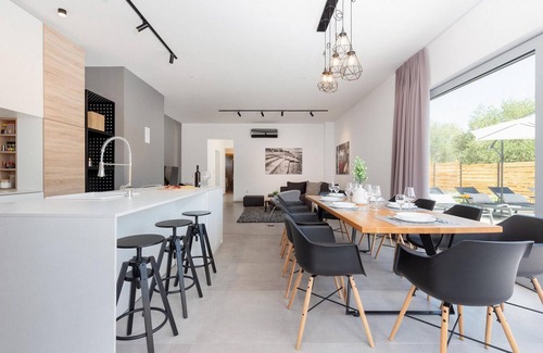 Sveti Petar House | Lovely home in Sveti Filip i Jakov
