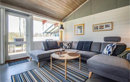 Aabenraa House | Lovely Home In Aabenraa With Kitchen