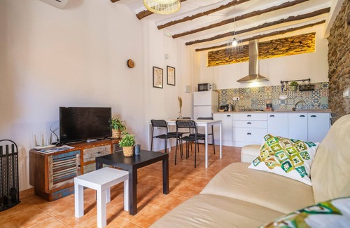 Adra House | Lovely home in Adra with house sea view