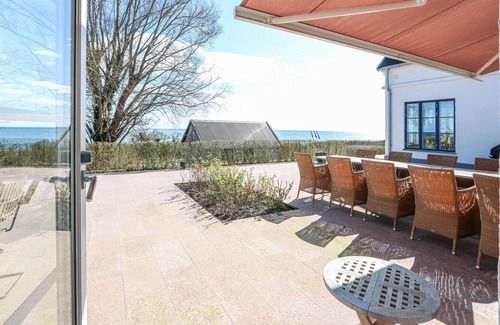 Brantevik House | Lovely home in Brantevik with sauna