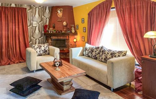 Veliki Grđevac House | Lovely Home In Gornja Kovacica