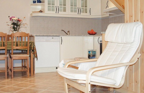 Hatlestrand House | Lovely home in Hatlestrand with kitchen