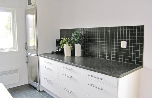Holminge House | Lovely home in Ljungby with kitchen