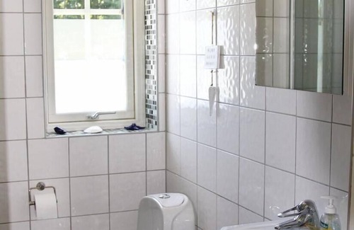 Hagaby House | Lovely home in Löttorp with WiFi