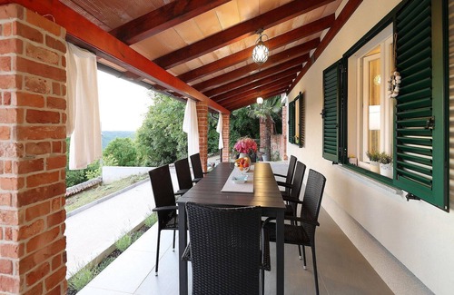 Lupoglav House | Lovely home in Lupoglav