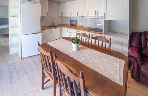Lysekil House | Lovely home in Lysekil with sauna