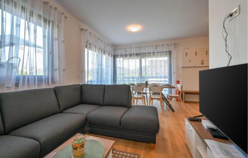 Varazdin House | Lovely Home In Margecan With Wifi