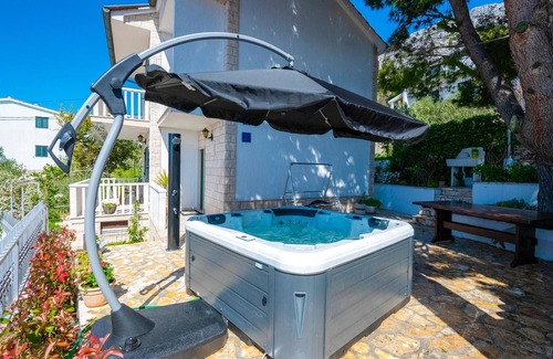 Marusici House | Lovely home in Marusici with kitchen