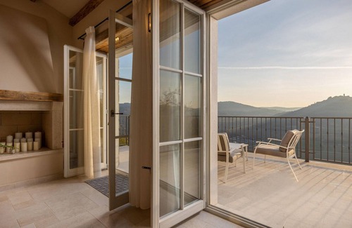 Sveti Bartol House | Lovely home in Motovun