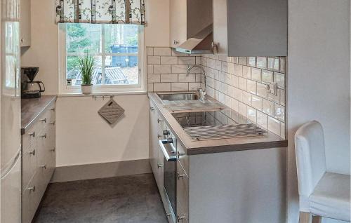 Roke House | Lovely Home In Röke With Wifi