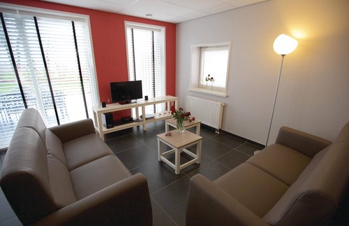 Retranchement House | Lovely home in Retranchement with WiFi