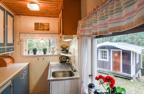 Tived House | Lovely home in Tived with WiFi