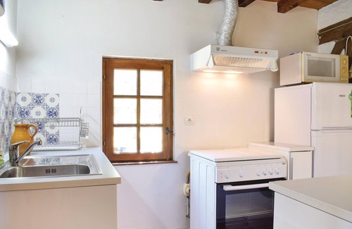 Vert House | Lovely home in Vert with WiFi