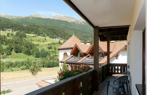 St. Valentin auf der Haide Apartment | Lovely apartment for 6 people with WIFI, TV, balcony and pets allowed