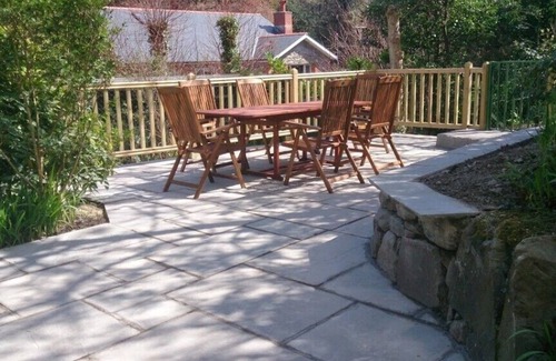 Barmouth House | Lovely Large home 10 Minute Walk to Barmouth Beach