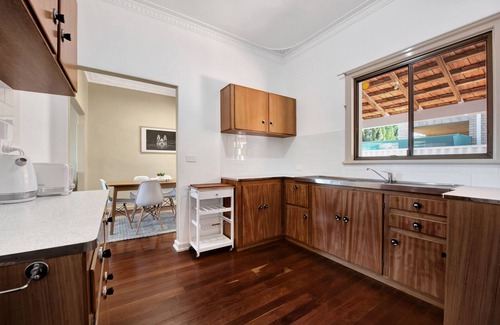 Geraldton House | Lovely mid century inspired house with amazing views.