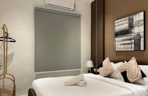 Ulu Tiram House | Lovely Modern Home 4 Bedroom Mount Austin JB