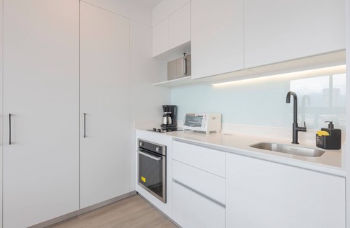 San Jose Apartment | Lovely new studio 9th floor│Views│Gym│Fast Wifi