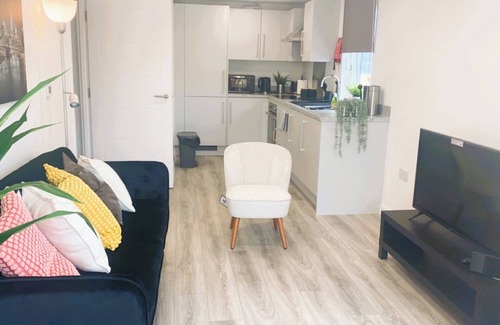 Willesborough Apartment | Lovely Newly Built Apartment Next to Ashford International Designer Outlet