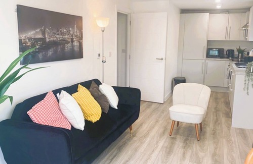 Willesborough Apartment | Lovely Newly Built Apartment Next to Ashford International Designer Outlet