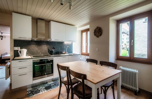 Osco Apartment | Lovely one-bedroom apartment in typical mountain house (CHIÈRA)